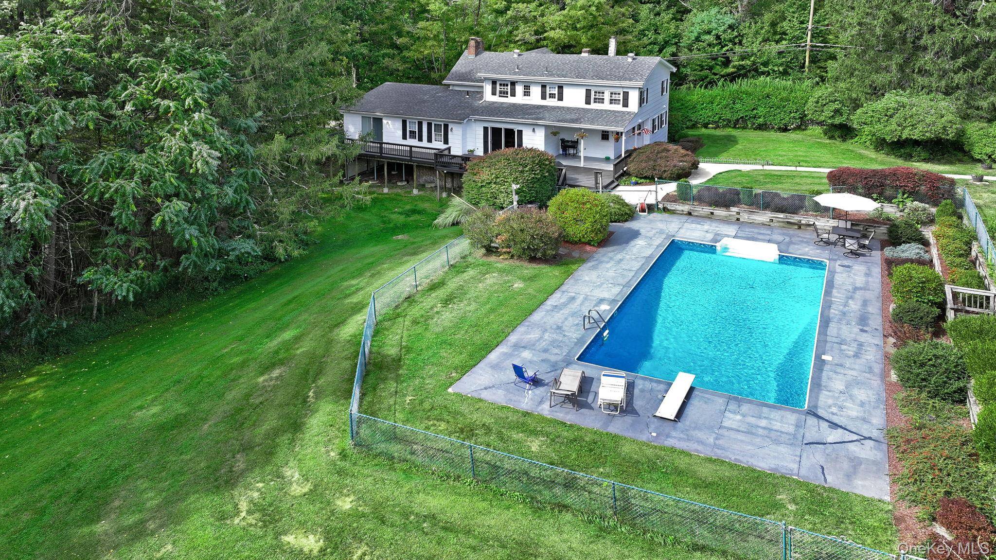 Charming 5 Bedroom, 3. 5 Bathroom Home with In ground Pool, Modern Updates amp ; Historic Appeal Step into this modernized historic home, where timeless charm meets contemporary luxury.