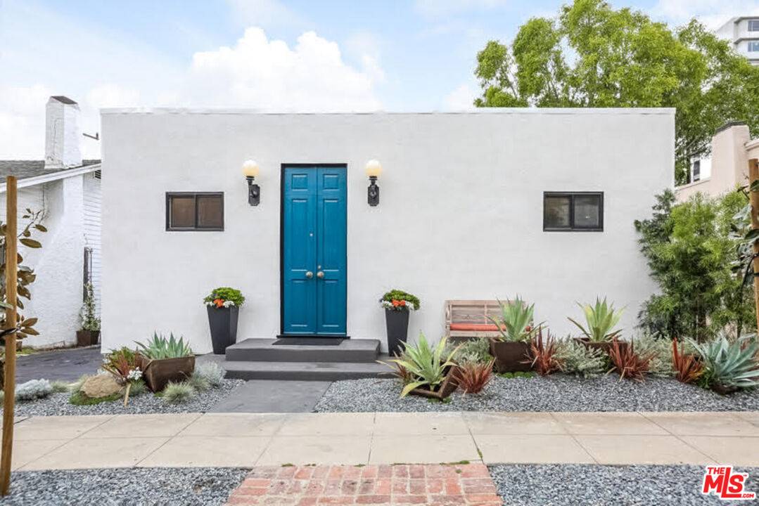9016 Dicks St 2BR Sunset Strip La