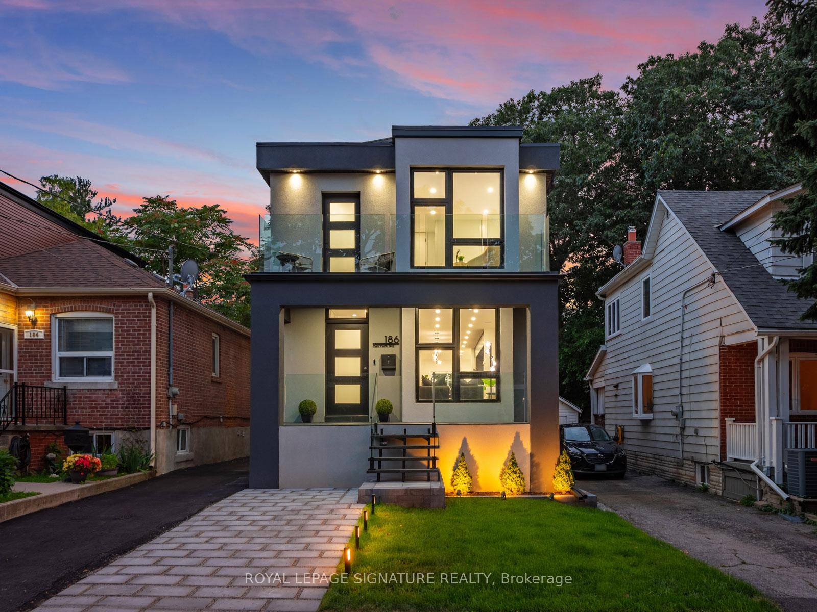 Welcome to 186 Oak Park Where Timeless Charm Meets Modern Luxury !