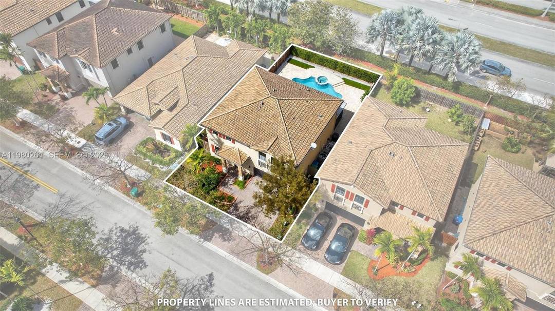 Stunning 4 bedroom, 2. 5 bath single family home with a POOL, feautring a perfectly destributed and spacious open concept layout, ideal for modern living and entertaining.