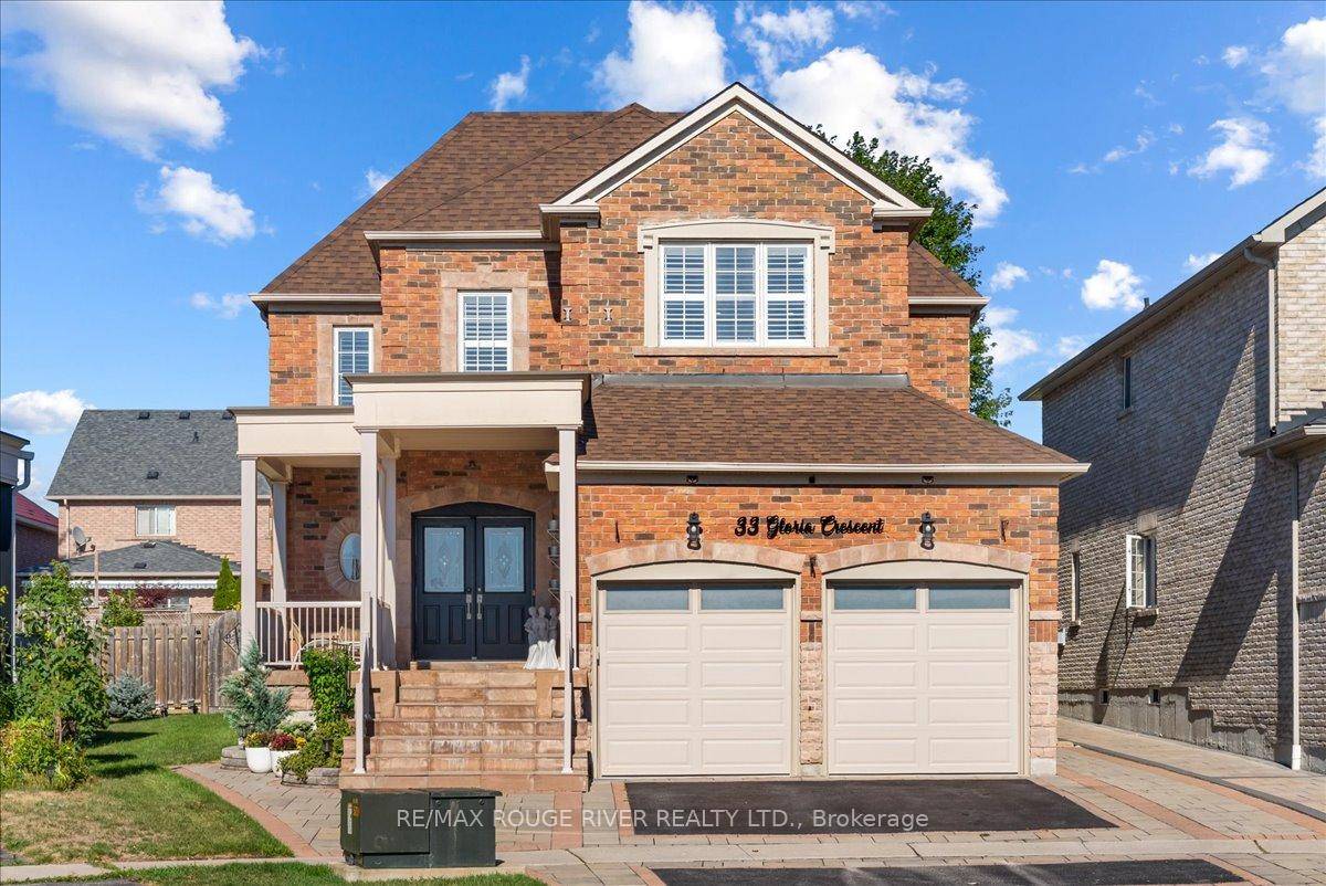 Absolutely Stunning Fully Upgraded Luxury Home Nestled In The Heart Of Prestigious Williamsburg Whitby.