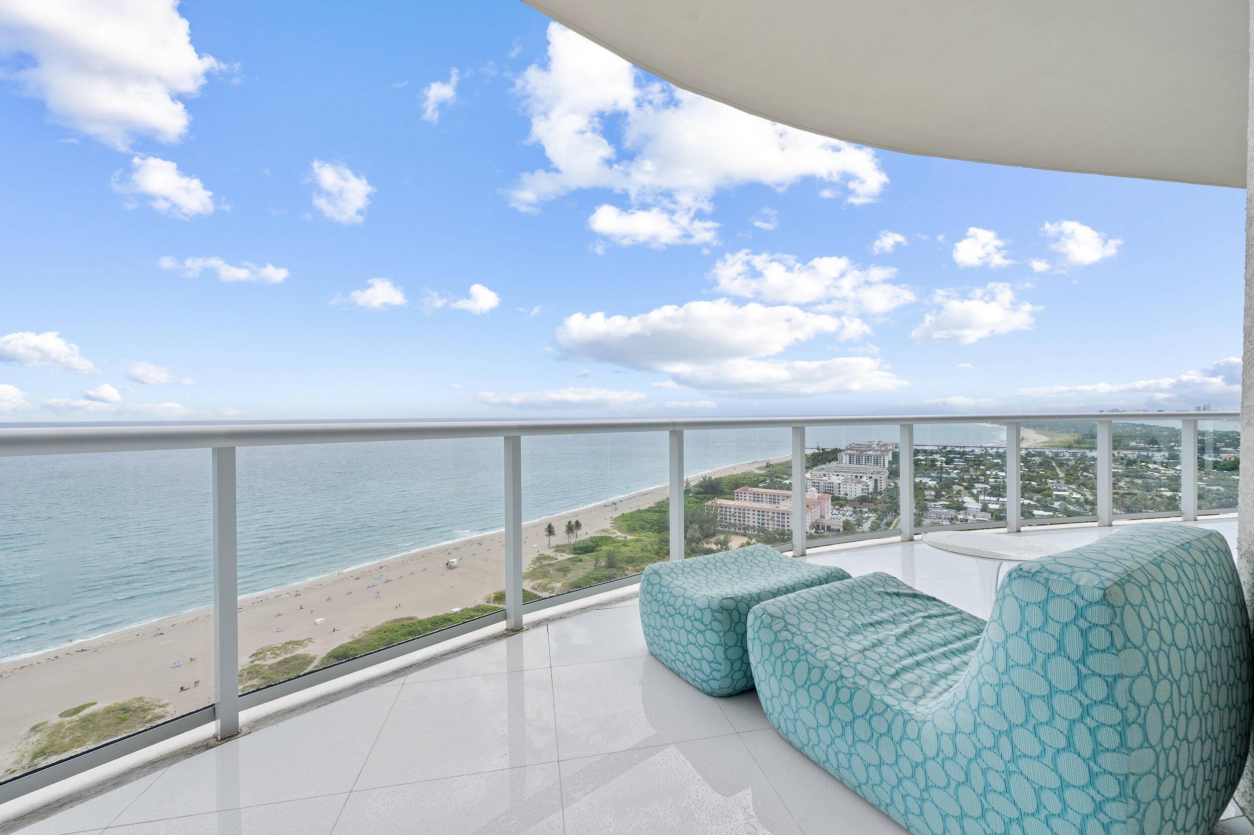Upon entering this Penthouse residence, you are greeted with dramatic views overlooking the Atlantic Ocean, Palm beach Inlet and southern city skyline via 9' wall to wall windows.