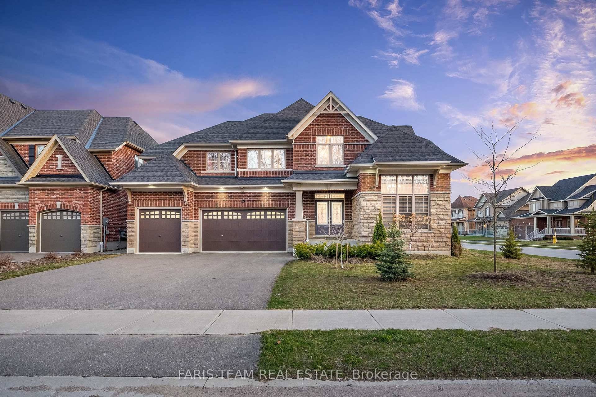 Top 5 Reasons You Will Love This Home 1 Tucked into a quiet corner of the sought after Stonemanor Woods community, this executive home sits proudly on a premium corner ...