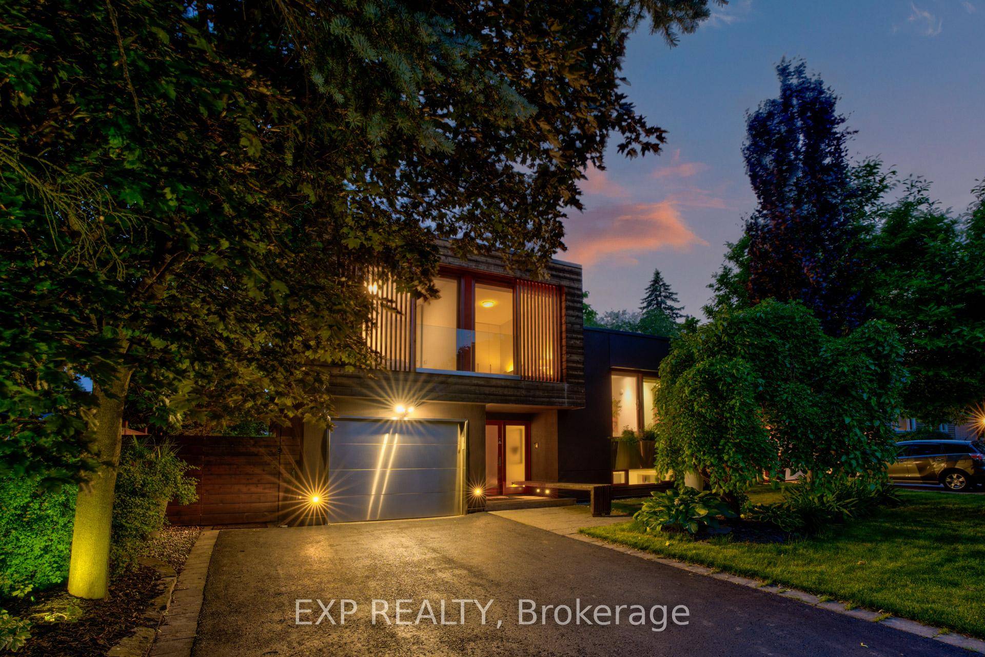 Welcome to 26 Richmond Drive an inspired blend of European sophistication and contemporary design, located in the prestigious Peel Village neighbourhood, just moments from the serene Charles Watson amp ; ...