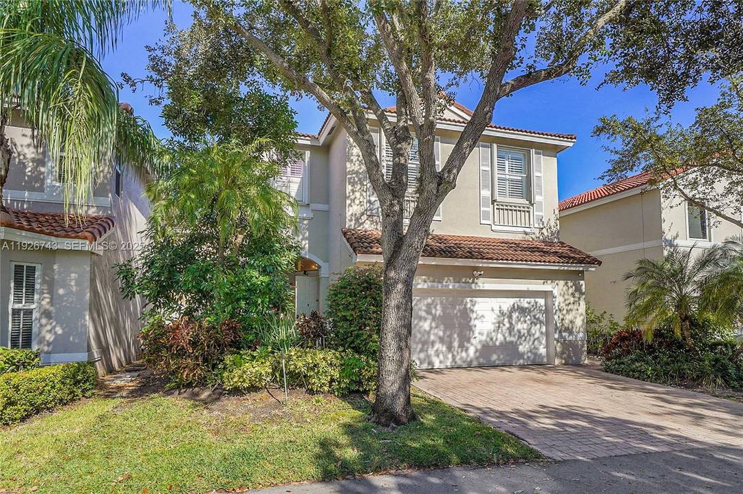 Live the West Lake Village dream in this stunning 5 bedroom, 2.