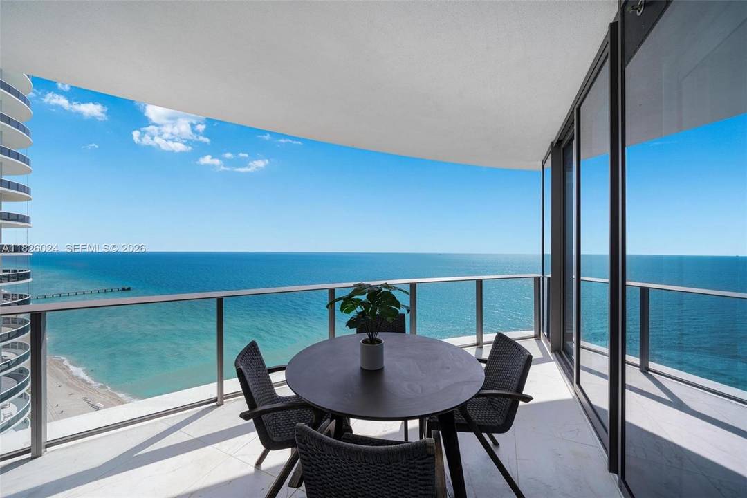 Welcome to Residence 3001 at the Ritz Carlton Residences, 3bed plus den 3 1 2 baths, where the essence of luxury surrounds you, This exceptional residence not only matches the ...