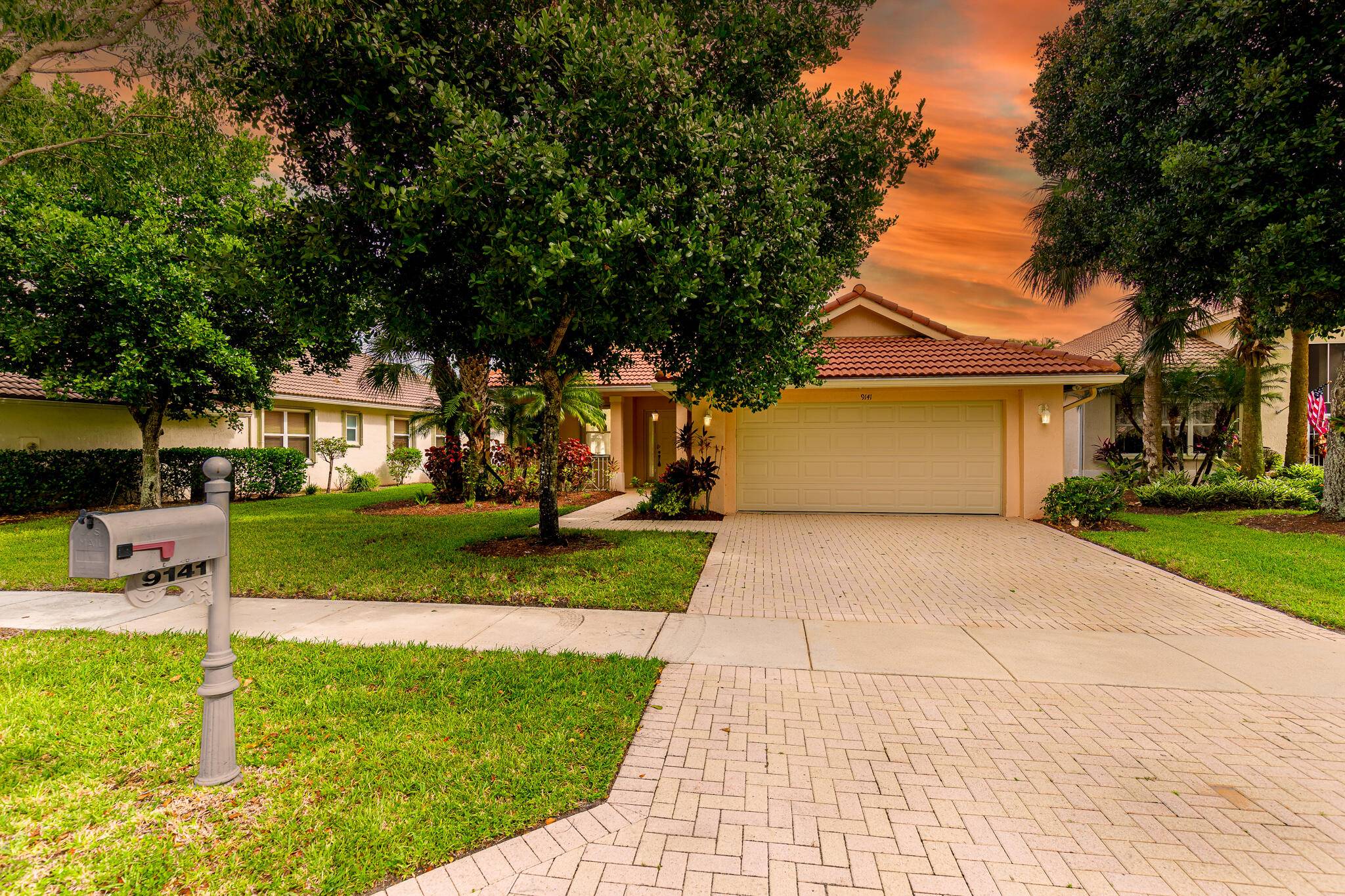 Lovely home located in the desirable community of Baywinds.