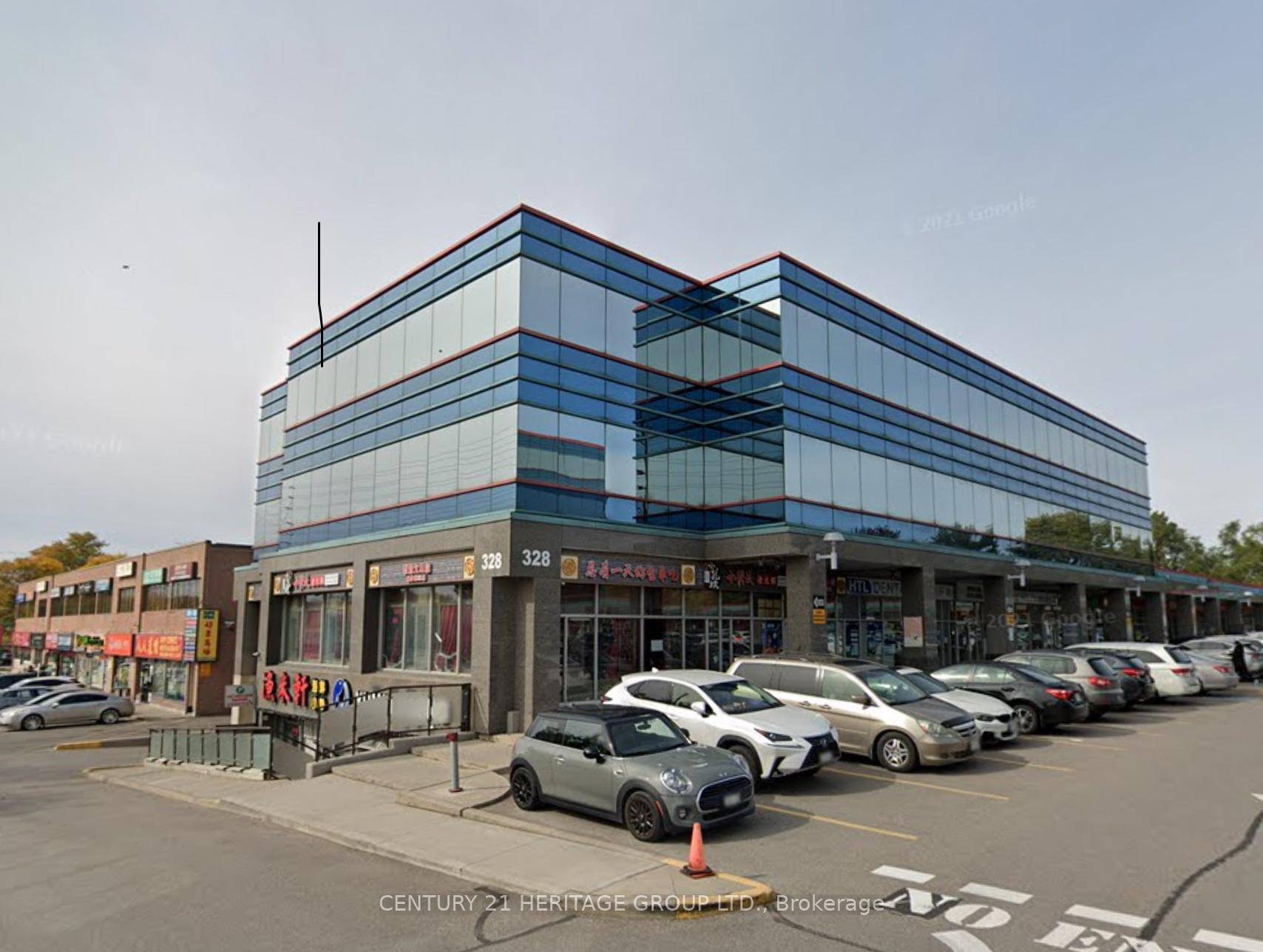 Rare find Commercial Unit in high demand Golden Plaza in Richmond Hill, current tenant is a popular Chines Restaurant.