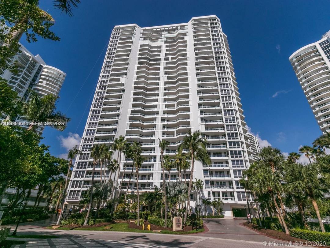 Beautifully renovated 3 bedroom, 3 bath residence in Atlantic II at The Point, offering a perfect blend of comfort and modern elegance.