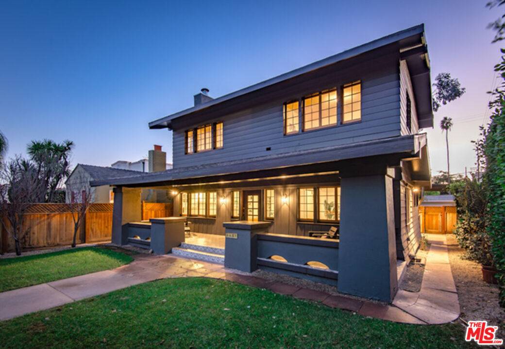 2417   Walgrove Ave 5BR Marina Del Rey La