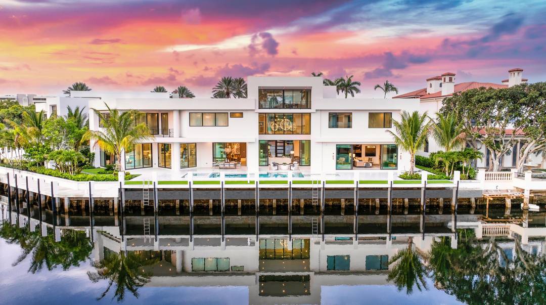 ''New'' Modern Organic inspired Sanctuary Point Estate sited on 173 feet of wraparound waterfrontage in The Sanctuary by awarding winning team of Albanese Home Builders, Inc.