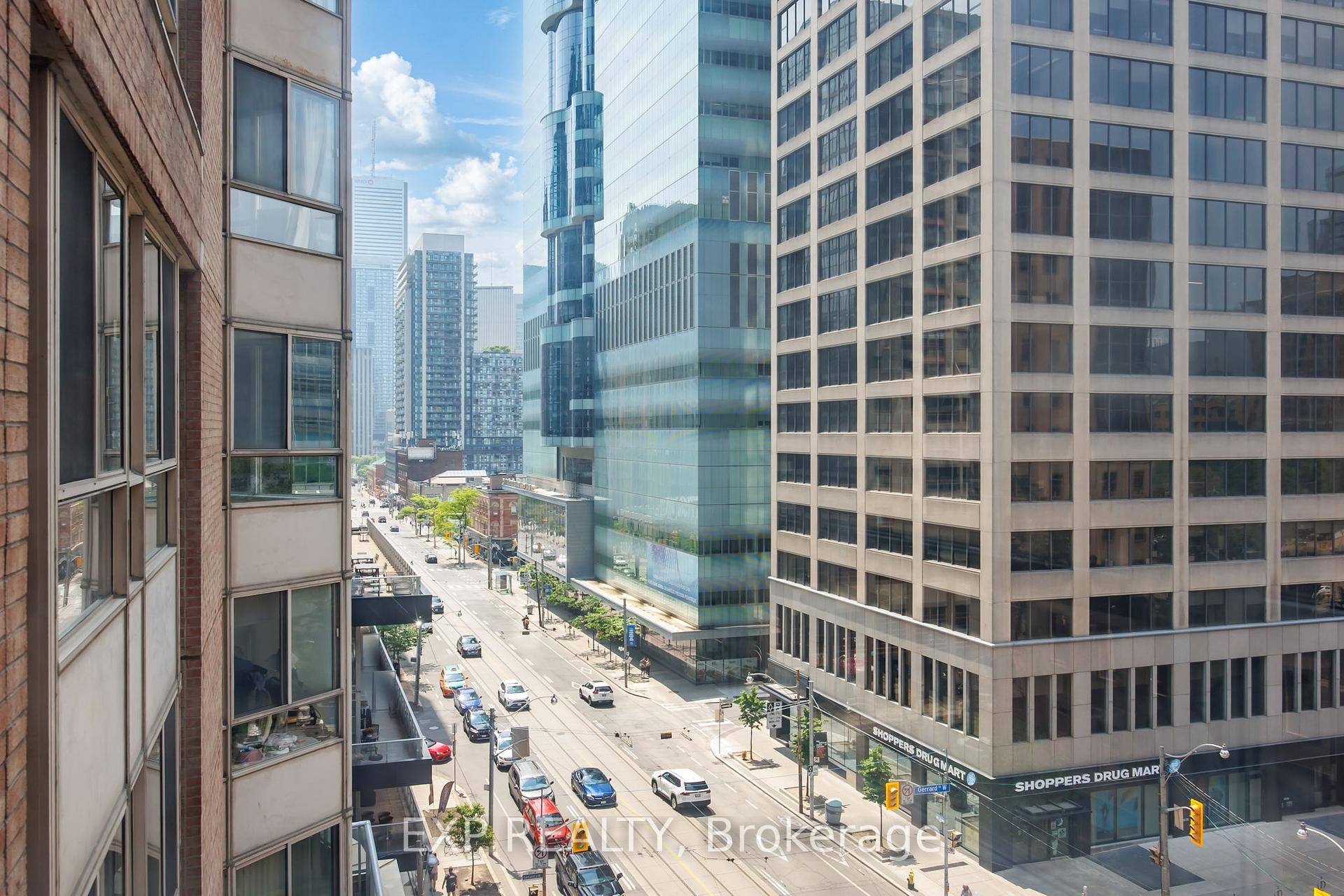 Welcome to this sun filled and spacious condo that has recently been renovated top to bottom with luxury finishes and smooth ceilings.