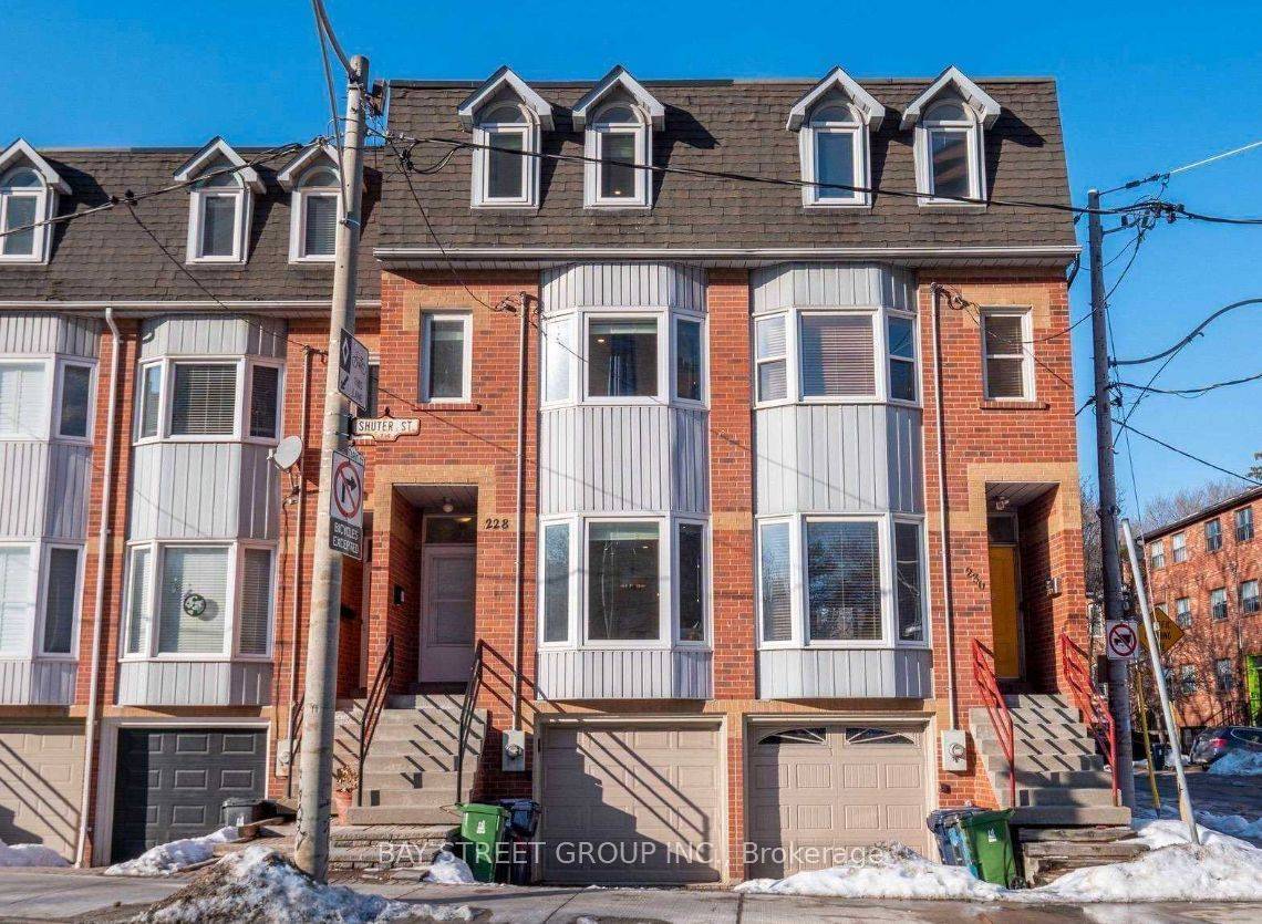 Bright Spacious 3 Story Downtown Freehold.