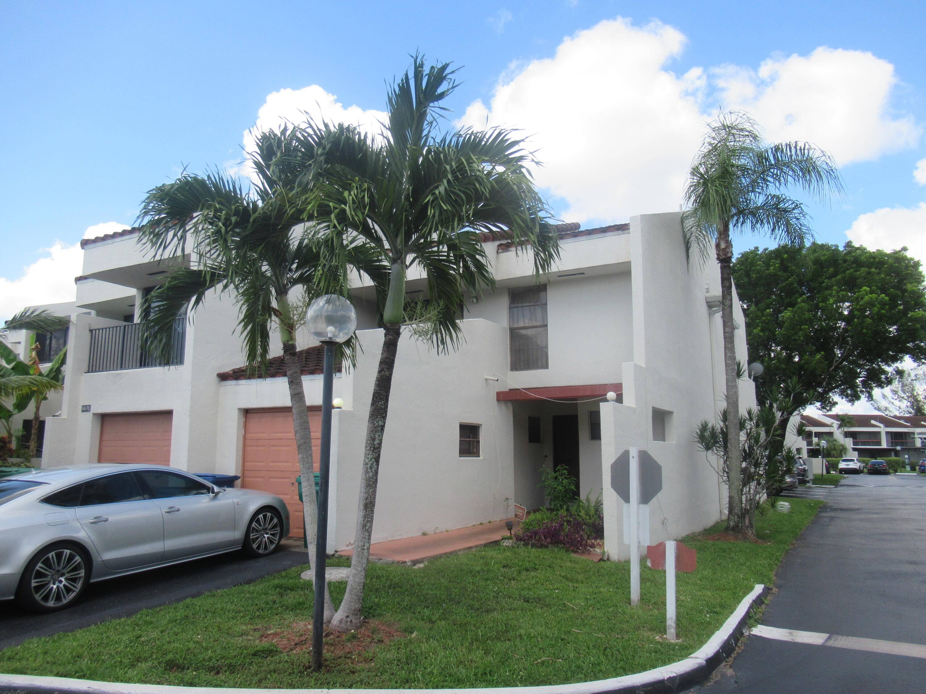 PER HOA The buyer would need to go to Tenant Evaluation and use code 11156 to start the process go to tenantev No current assessmentsNo minimum down payment required550 minimum ...