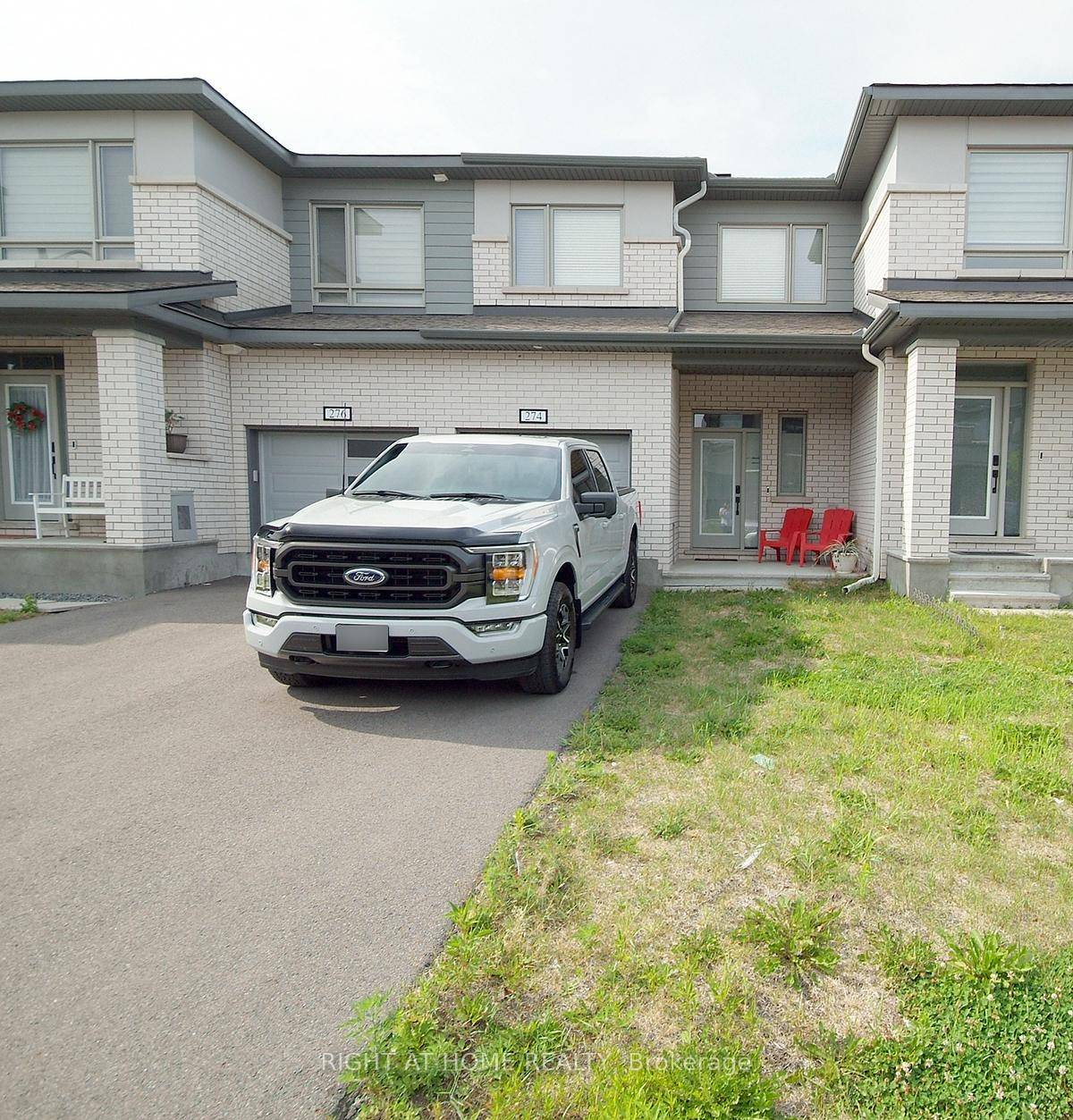 Welcome to this beautiful Mattamy Home built in 2023, within one of the most prestigious neighborhoods, the Crown of Stonebridge area in Ottawa.