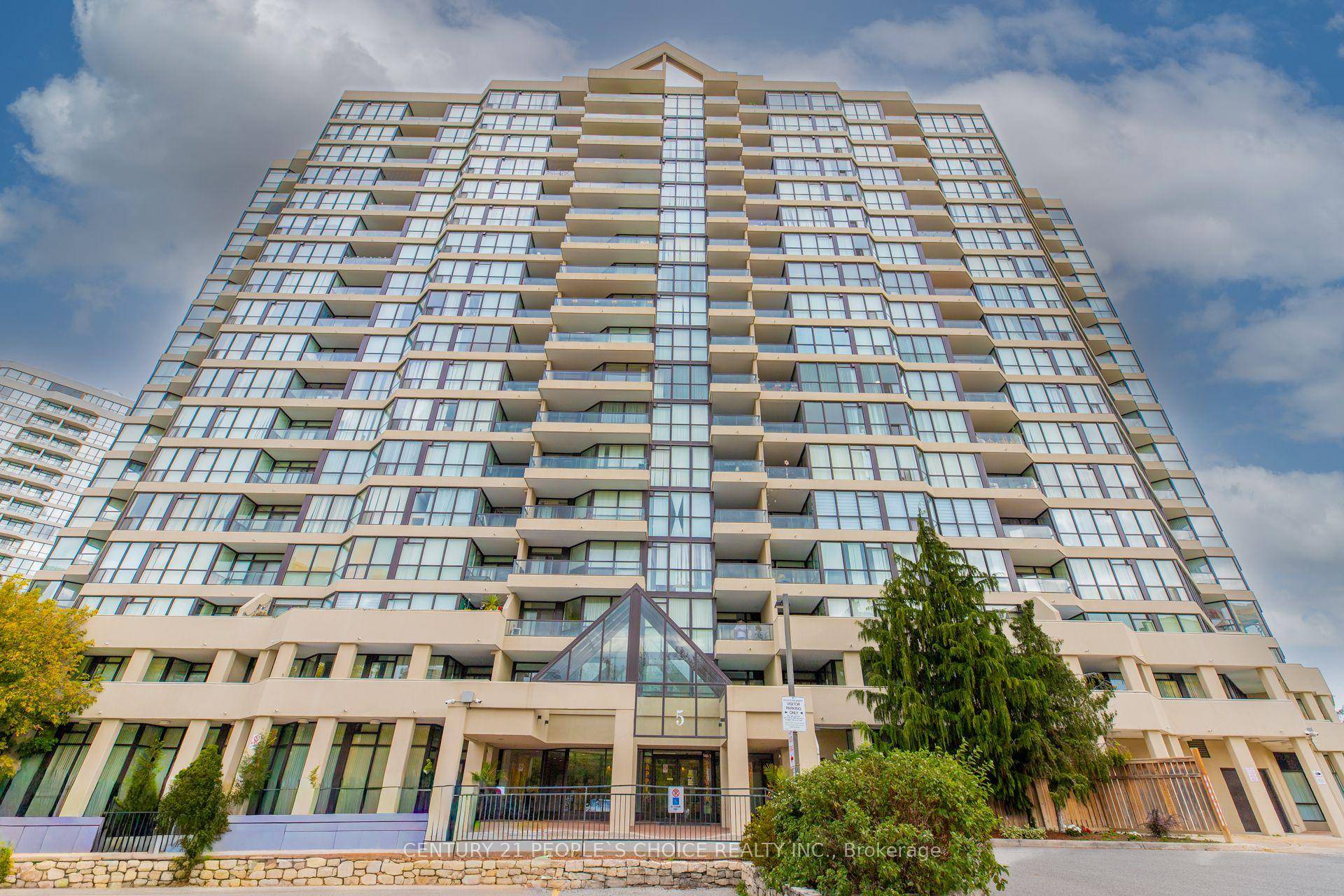 Wow ! ! Bright amp ; Spacious More Than 1100 Sq Ft Condo For Sale In A Very Desirable Area Of Toronto.
