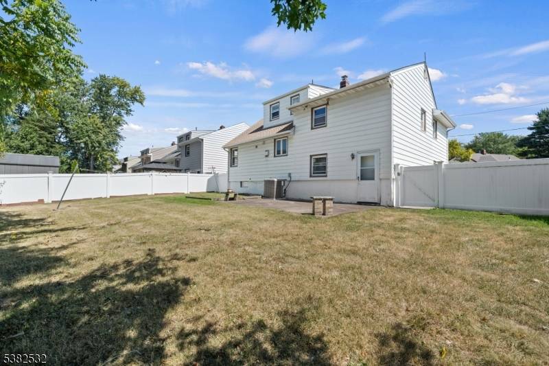 Beautifully updated and freshly painted 3 bedroom, 2 bath split level home, ideally located in one of Clifton's most desirable neighborhoods.