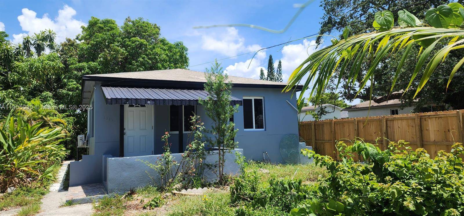 Charming renovated home featuring 2 bedrooms and 1 full bathroom in the main house, plus a fully remodeled detached guest suite with its own private bedroom and bathroom, perfect for ...
