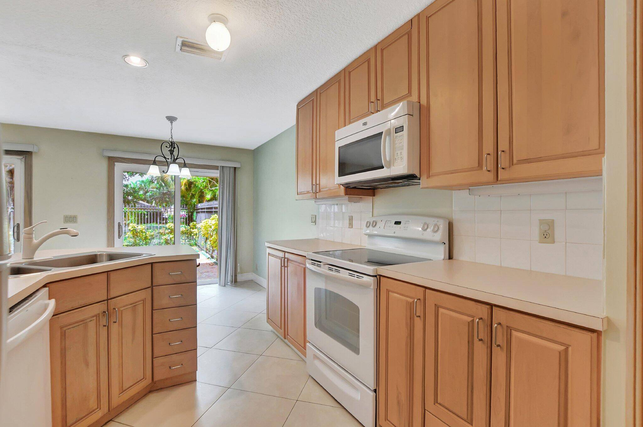Instant Equity Home. 25 home community with pool Corner unit.