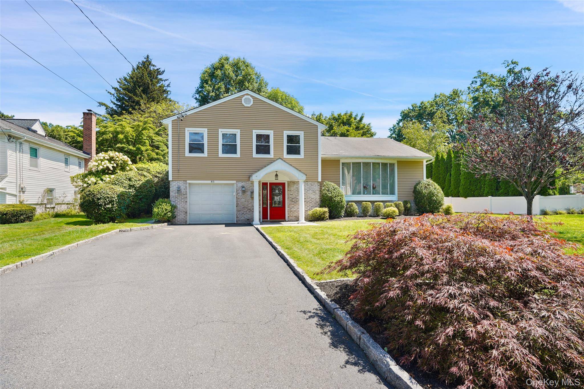This spectacular home has arrived on the market to make all your dreams come true !