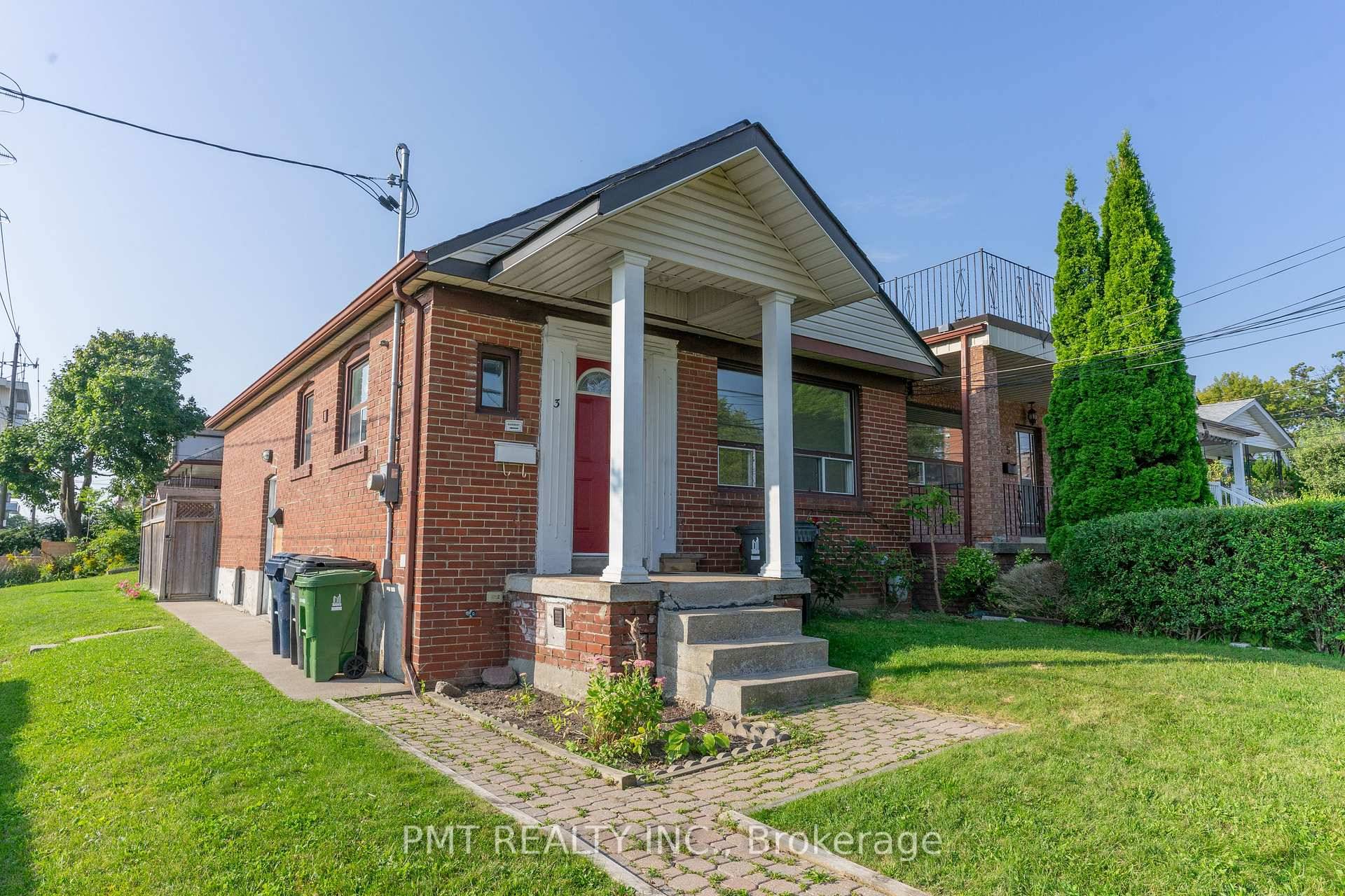 Discover this beautifully renovated 2 bedroom, 1 bath apartment featuring heated floors throughout for year round comfort and bright pot lights that illuminate the entire space.