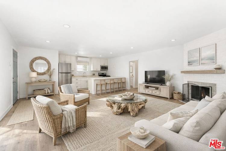 37 29th Ave 2BR Marina Del Rey La