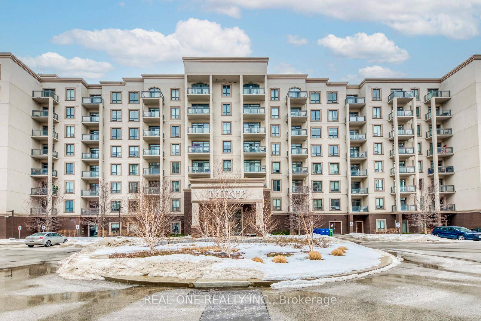 5 Elite Picks ! Here Are 5 Reasons to Make This Condo Your Own 1.