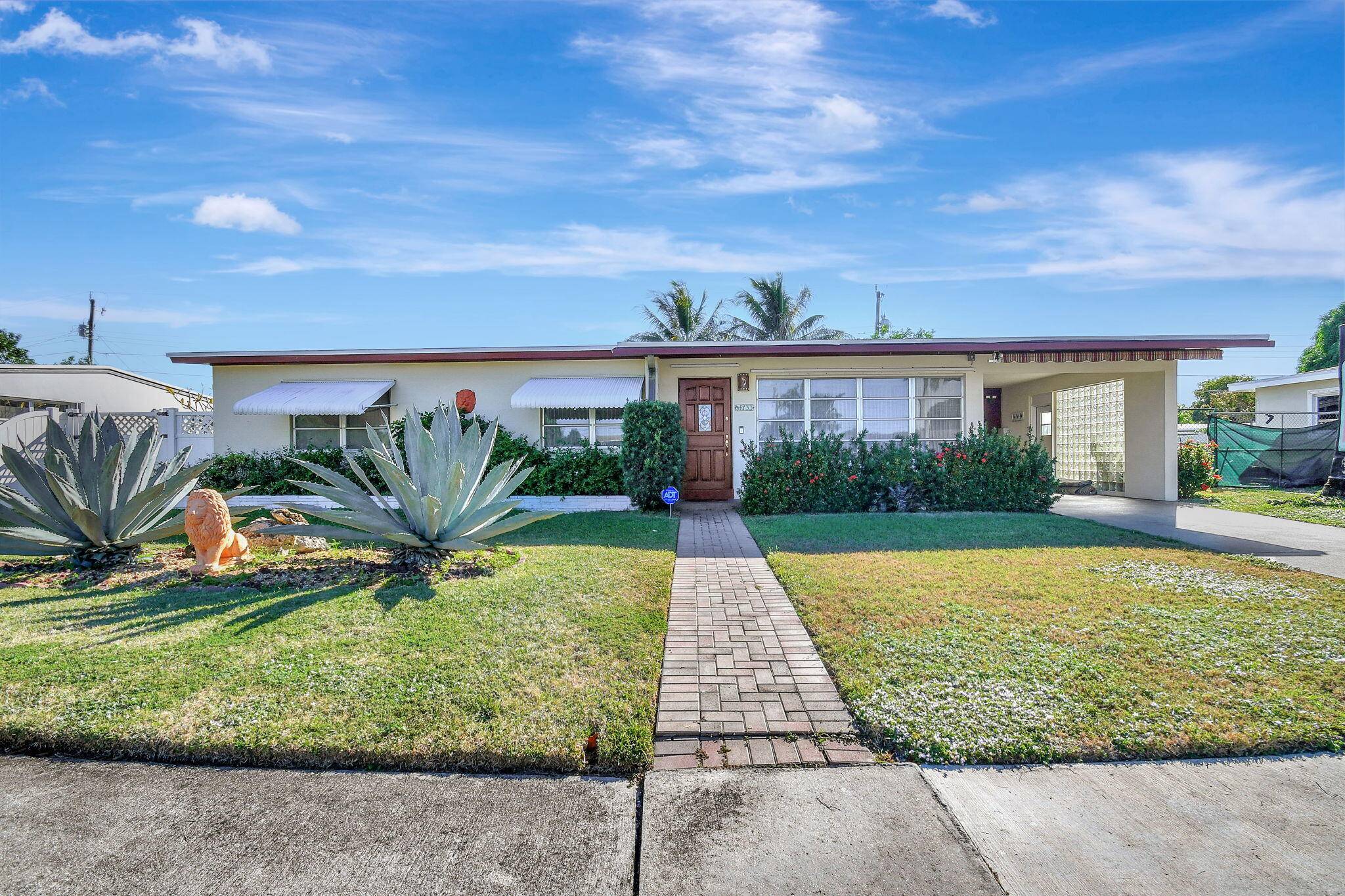 Live the South Florida lifestyle in this beautiful single story pool home with 3 bedrooms, 2 bathrooms, and a bonus room den.