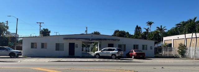 Excellently located 12 unit property within West Miami.