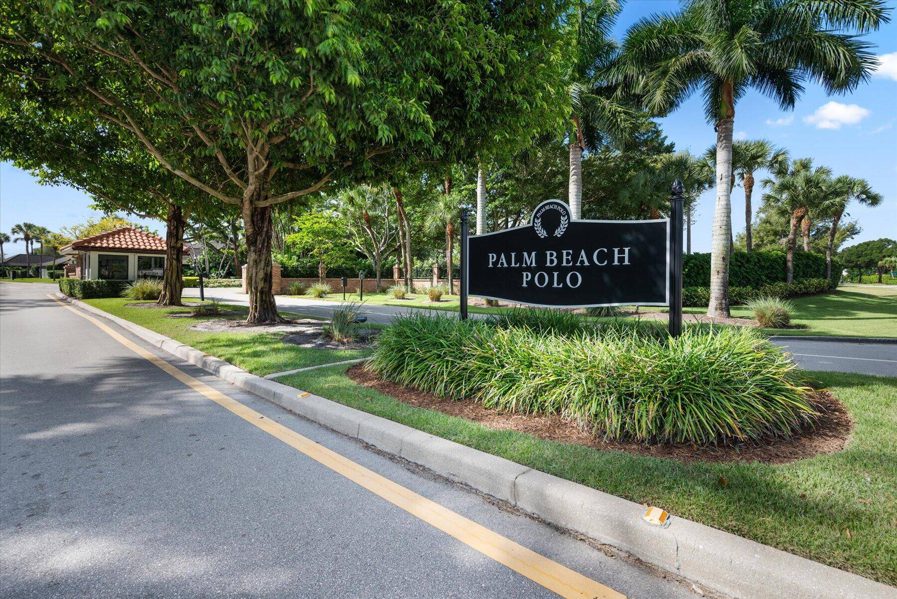 Beautifully updated and move in ready, this 3 bedroom, 3 bathroom first floor condo is located in the highly desirable Hurlingham neighborhood of Palm Beach Polo Country Club.
