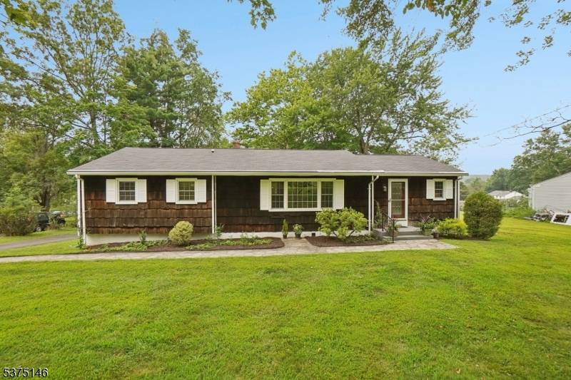 Great Opportunity to own this Sun filled 3 Bedroom, 2.
