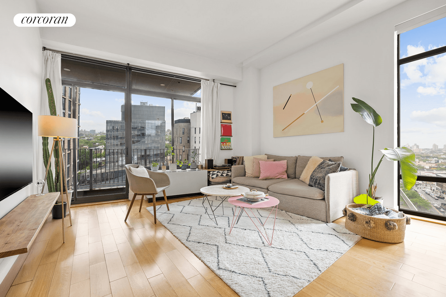Perched high above the crossroads of Fort Greene, Boerum Hill, Downtown Brooklyn and Park Slope, this spacious, modern two bedroom, two bath condo leaves nothing to be desired.