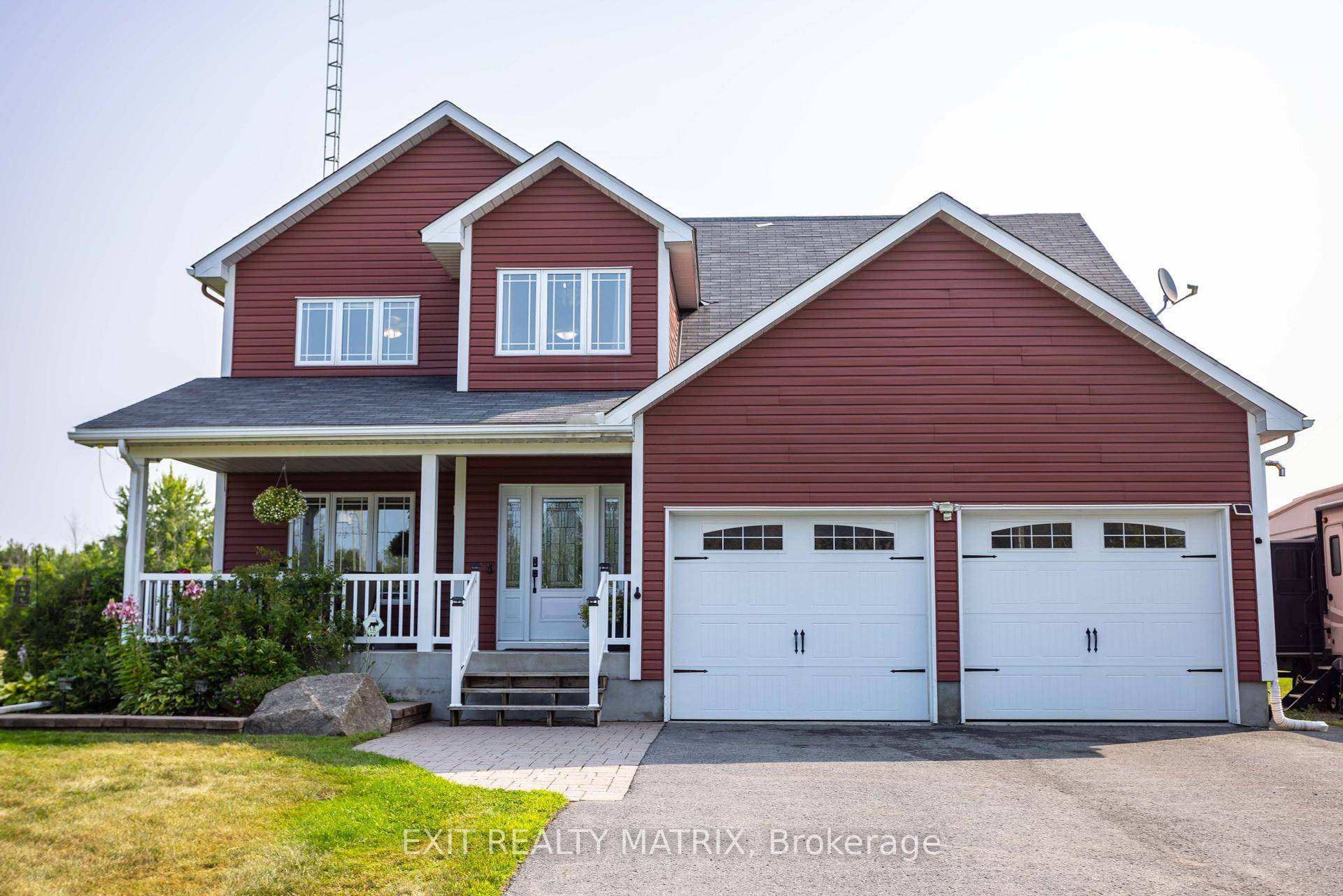 OPEN HOUSE SUN, AUG 31, FROM 2 4PM Welcome to your dream country retreat, where peaceful living meets cutting edge comfort.