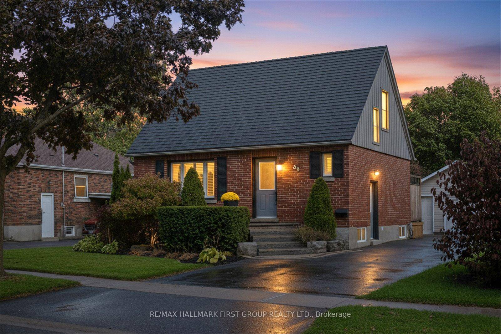 A Dream Home For Car Enthusiasts And Entertainers Alike !