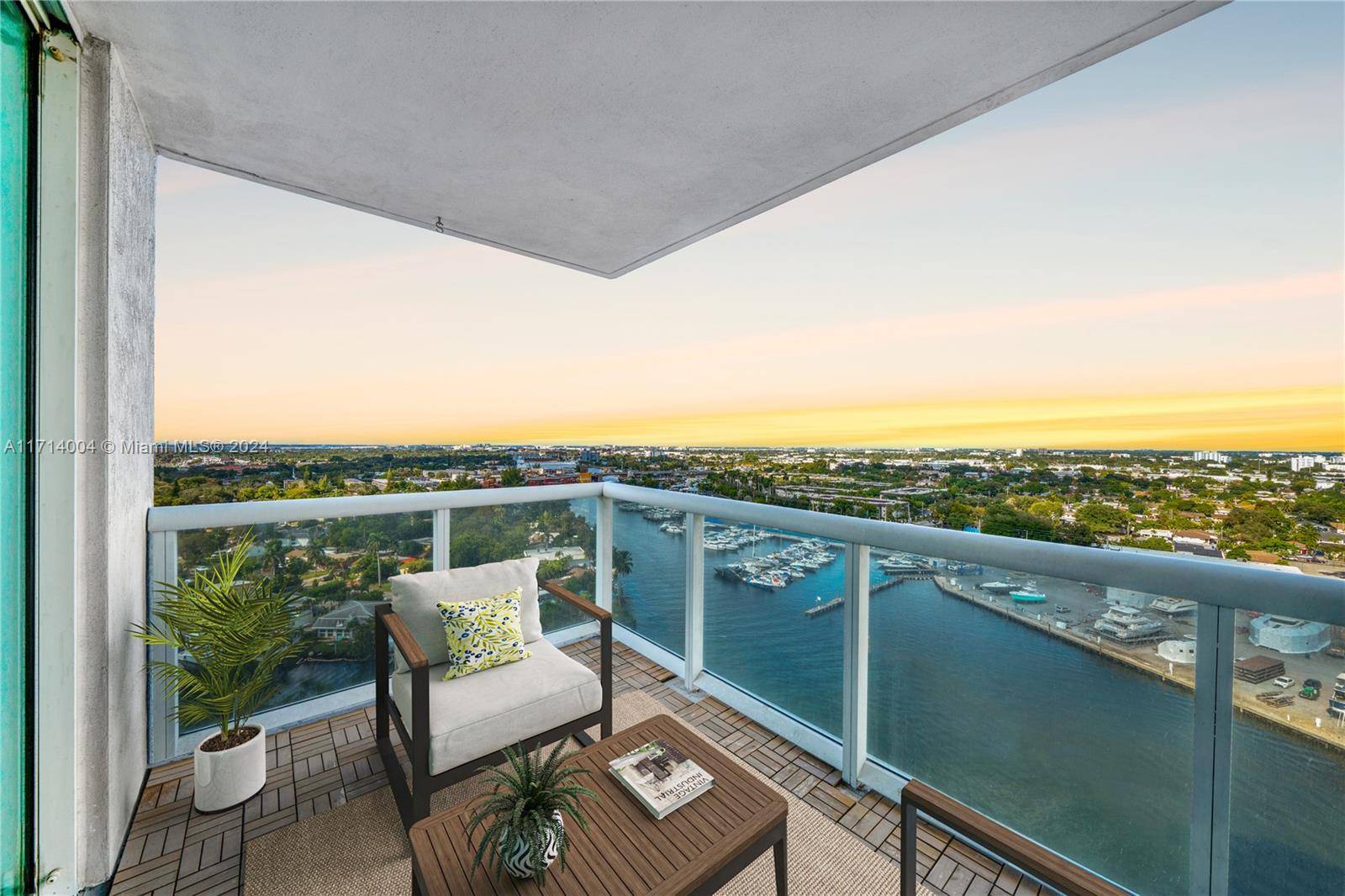 Large 2 br 2 ba condo with 1, 022 SF most 2br condos in Brickell Downtown Edgewater are 25 smaller.