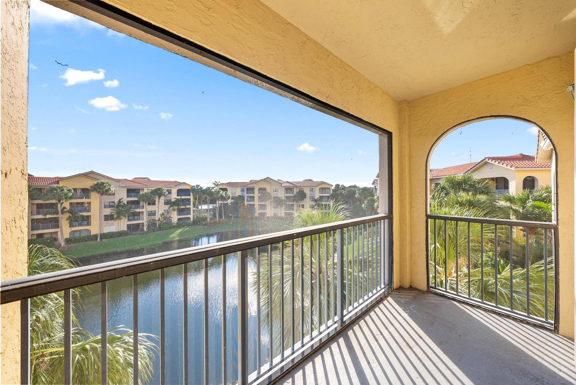 Make this spacious top floor, water view condo your own and enjoy all the conveniences of living in Juno Beach just 3 miles from the pier and surrounded by some ...