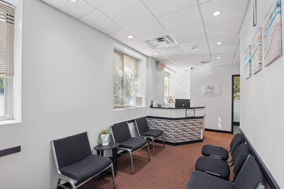 Medical office for lease at 55 Greene Avenue, Brooklyn.