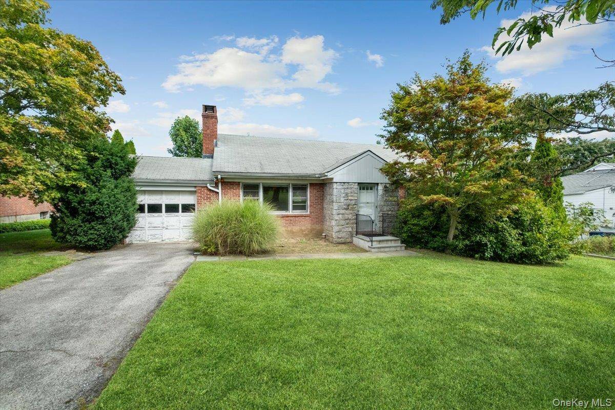 Discover the opportunity at 7 Fountain Drive a rare chance to craft your dream home in a sought after community celebrated for its award winning schools and peaceful, tree lined ...