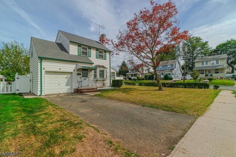 Welcome to this charming 3 bedroom, 2 bath home in the heart of Union, NJ.