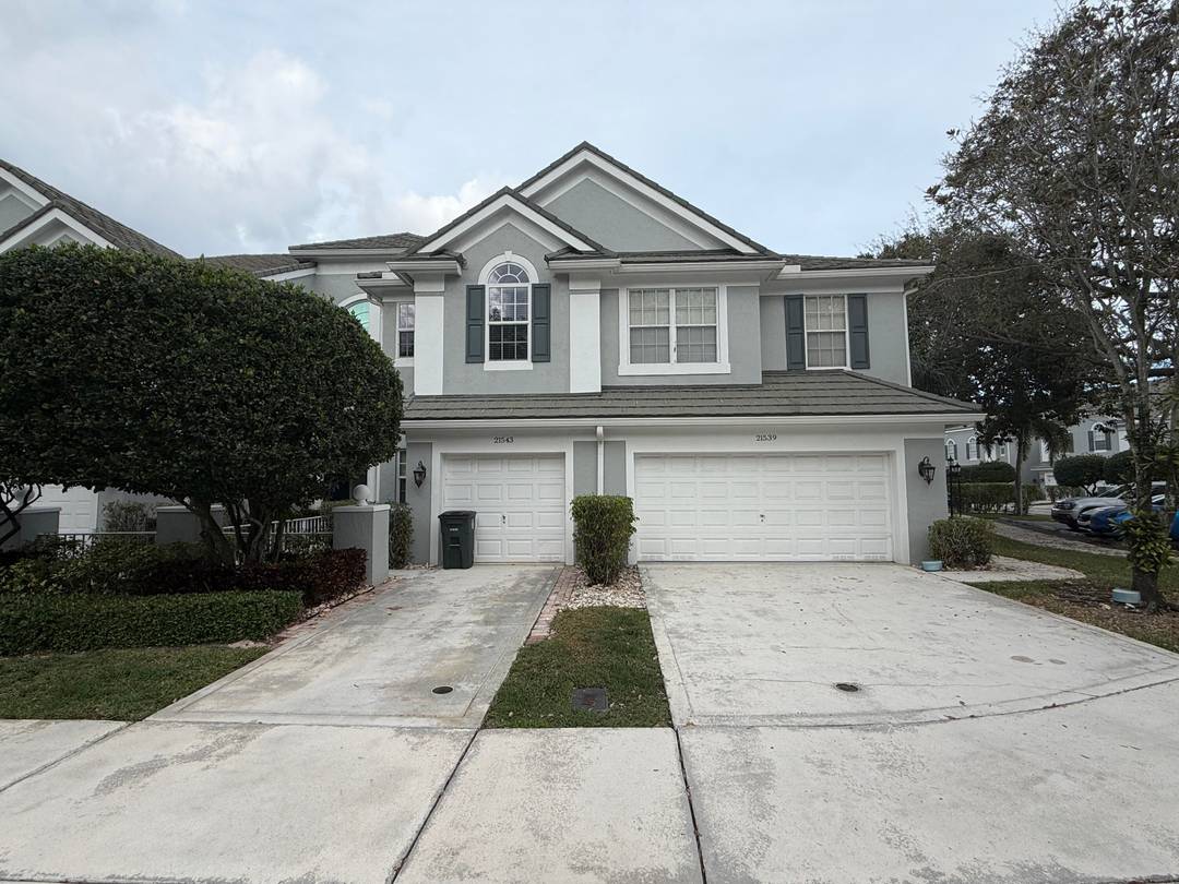 Beautifully maintained 3 bedroom, 2.