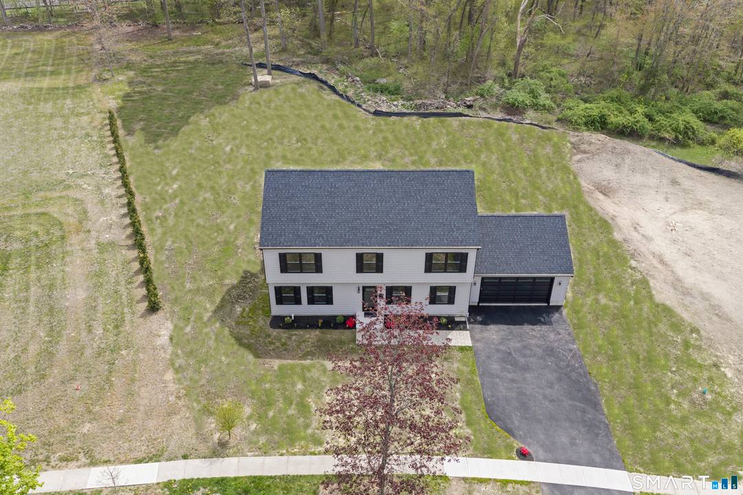 Welcome to 95 Harvest Ridge Road !