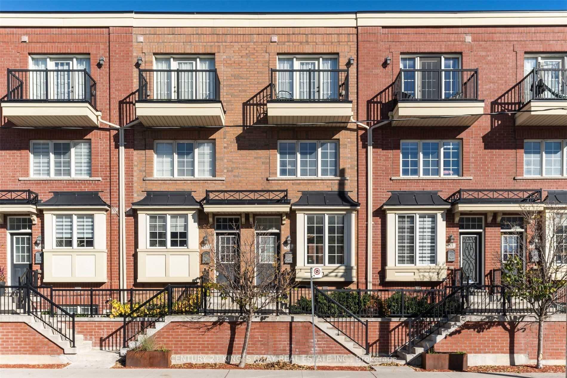 Enjoy Your Dynamic Lifestyle In This Cozy 3Br Townhome In Corktown Downtown Toronto.
