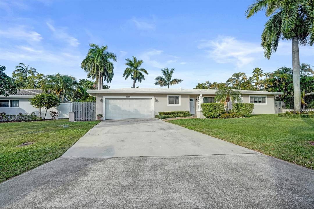 Located in the exclusive Cove neighborhood of Deerfield Beach, this newly renovated 3 bedroom pool home offers the ultimate coastal lifestyle.