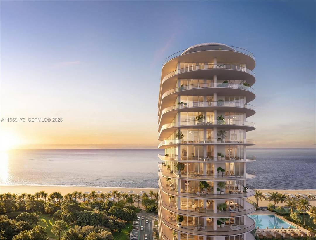 72 Carlyle rises 20 stories and features 134 residences, bringing the Italian Riviera lifestyle to Miami Beach, designed by Piero Lissoni.