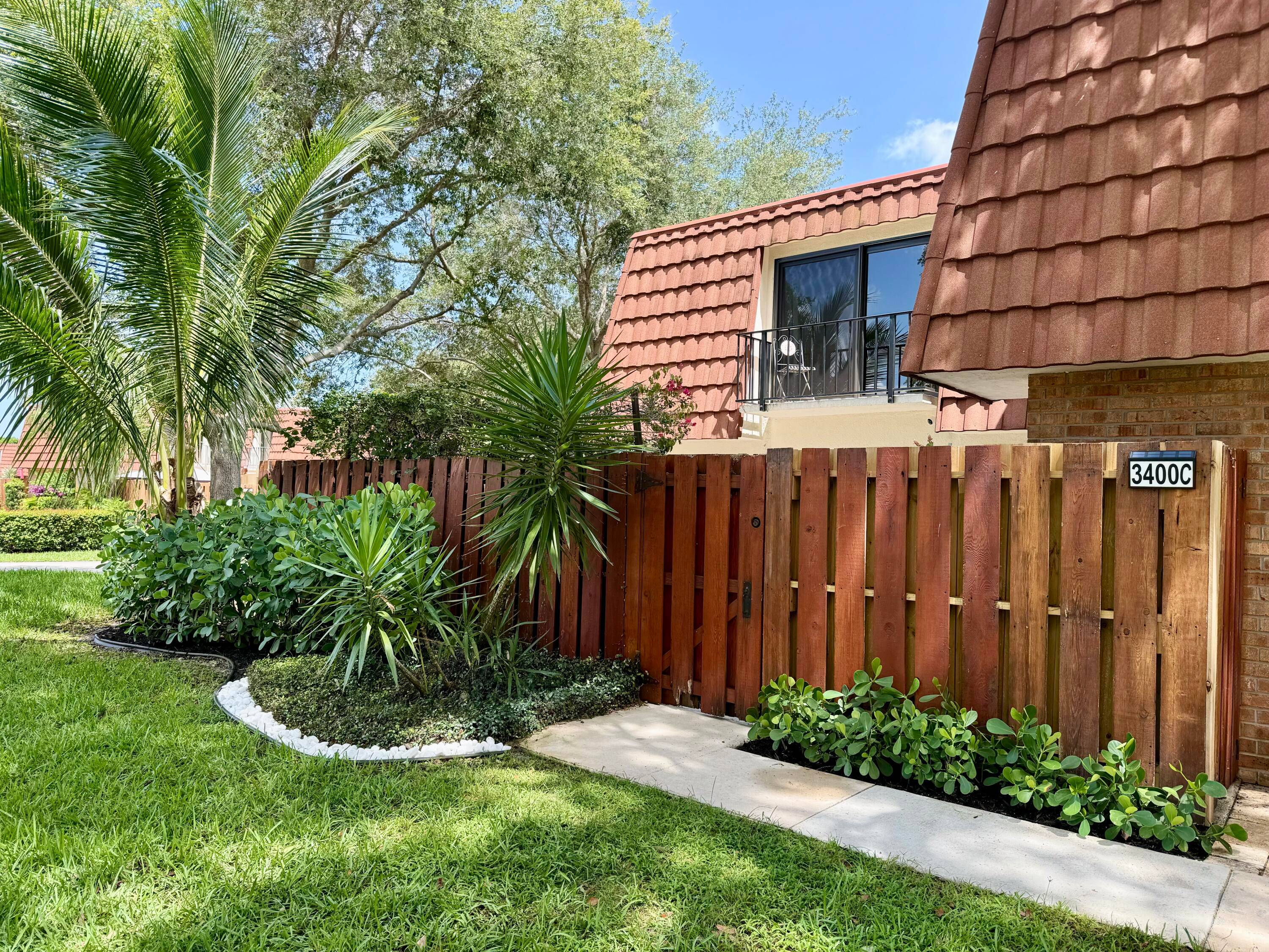 Experience the charm of coastal living at 3400 Spanish Wells Drive, Unit C, located in the heart of vibrant Delray Beach.