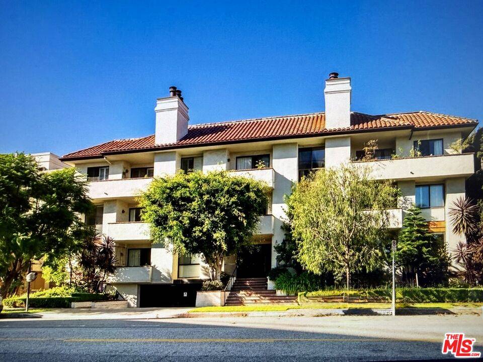 11755   Montana Ave 3BR Brentwood La