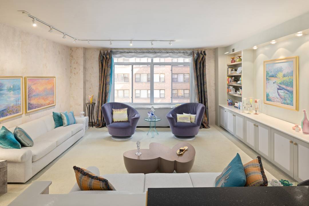 Lovingly Renovated, 3 Bed, 2 Bath Condo with Dining Room on the Upper East Side.