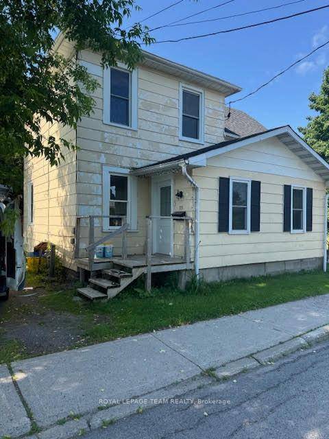 Excellent rental opportunity just a short walk to Walmart and many other amenities.