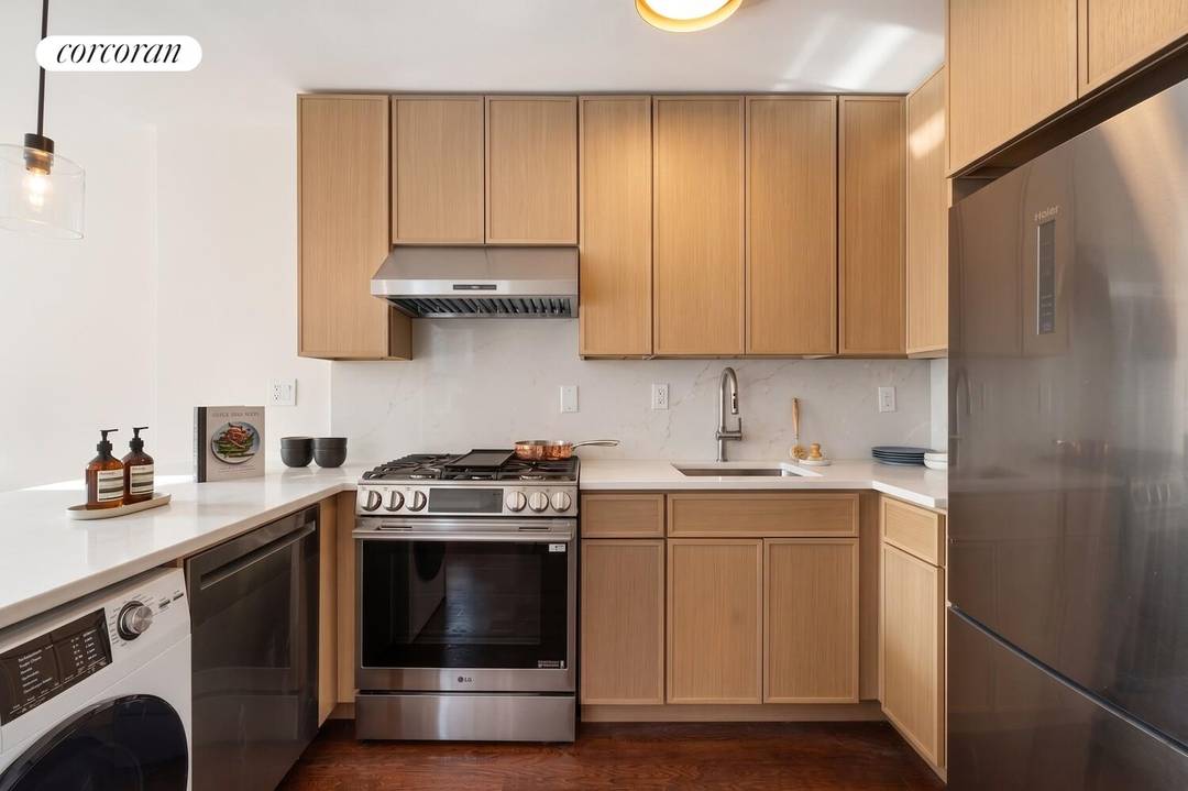 In the heart of Williamsburg, on a classic tree lined block, Residence 3B at 128 S 1st Street offers something increasingly rare a thoughtfully designed home in a prime Brooklyn ...