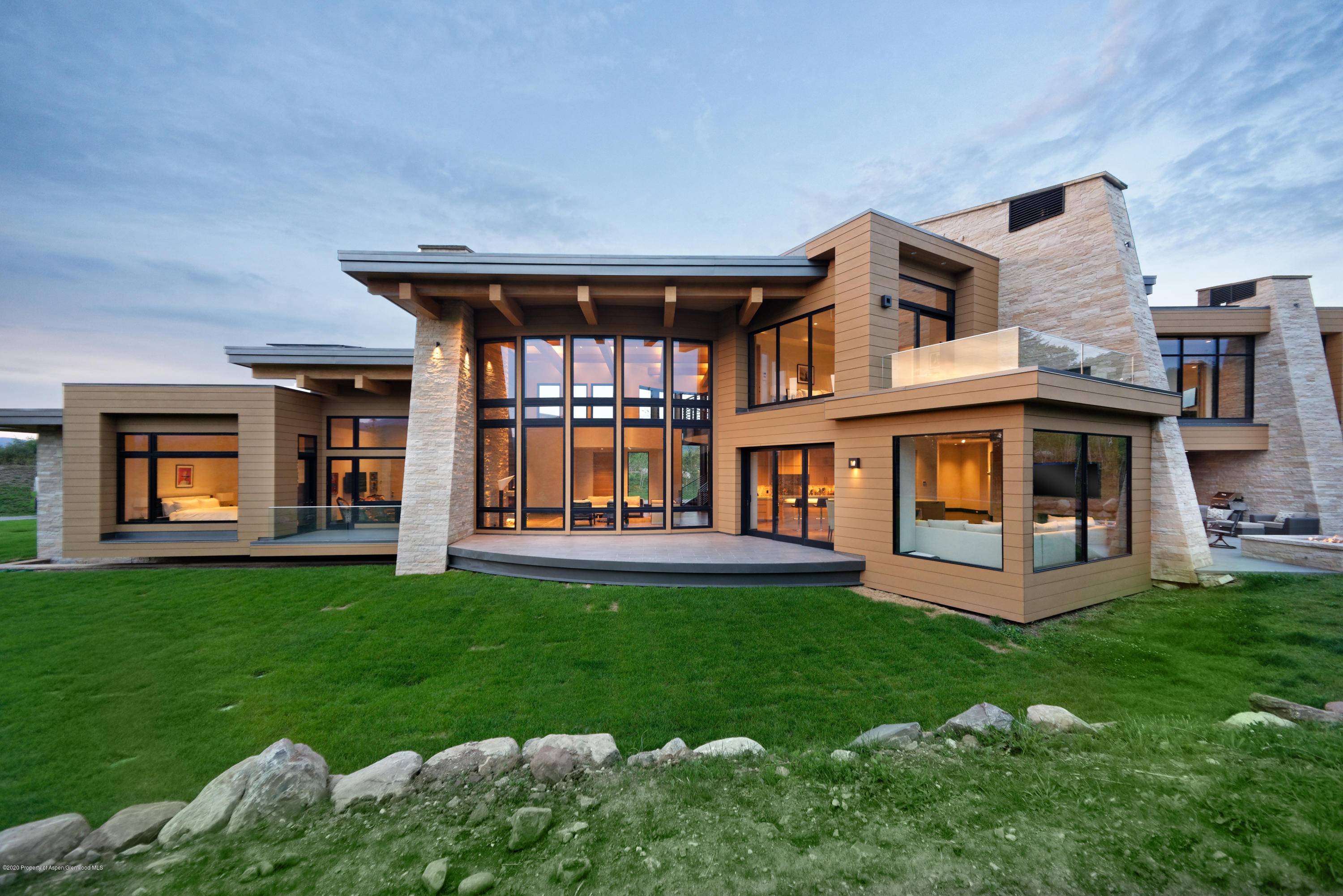This private and gated rental sanctuary features contemporary lines, warm finishes and far reaching views of Snowmass Ski Area, Mount Daly, Buttermilk and the Owl Creek Valley.